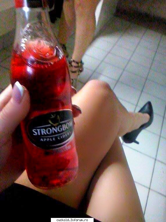 ador sa-mi privesc sotia cand fut altii sotia mea 🌻