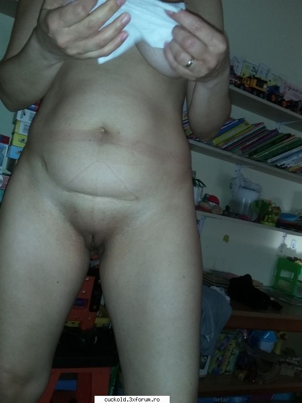 Salut, ce ziceti de sotia mea? 22 de ani - Buna rau sotia ta. As - Fantezii si intamplari din viata de cuckold