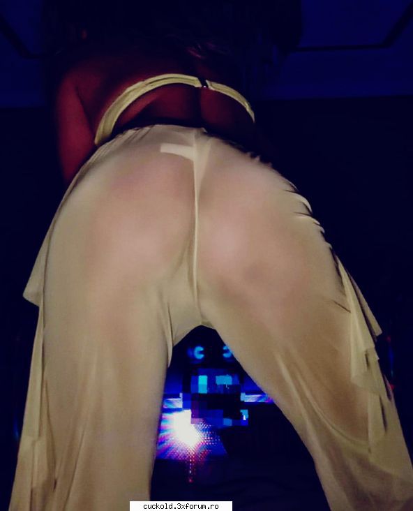 Sotiile noastre - Sotia Un cuplu pt distracite? Msj �n pv - Fantezii si intamplari din viata de cuckold
