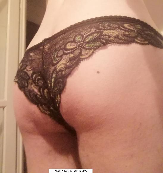 barbat,caut un bull pt fantezii de sissy - Buna,sunt un tip f sl - Fantezii si intamplari din viata de cuckold
