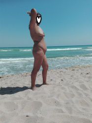 gasesc bull ca lumea???? CAUT IUBIT !!! - anahotwife - Fantezii si intamplari din viata de cuckold
