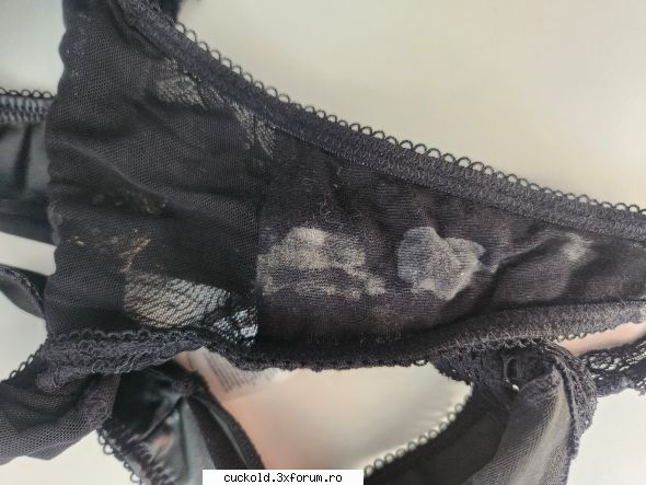 poze chiloti uzati ai sotiilor - Chilotii luati din masina de - Fantezii si intamplari din viata de cuckold